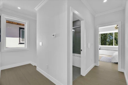 Basement Recreation Room Photo of 102 16631 18 Avenue, Surrey, BC