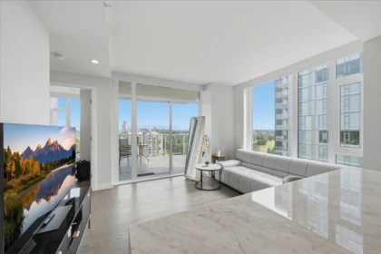 2207 7418 Paulson Street, Vancouver, BC, Vancouver — Apartment/Condo for sale