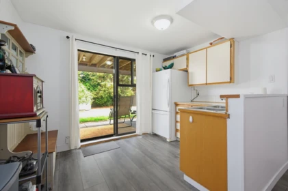 Hot Tub / Spa Photo of 19671 49 Avenue, Langley, BC