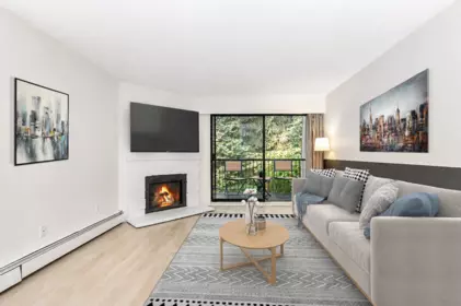 Breakfast Nook Photo of 211 9101 Horne Street, Burnaby, BC