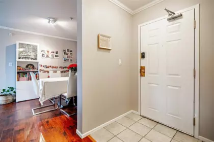 P02 223 Mountain Highway, North Vancouver, BC, North Vancouver — Apartment/Condo for sale