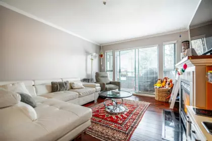 P02 223 Mountain Highway, North Vancouver, BC, North Vancouver — Apartment/Condo for sale