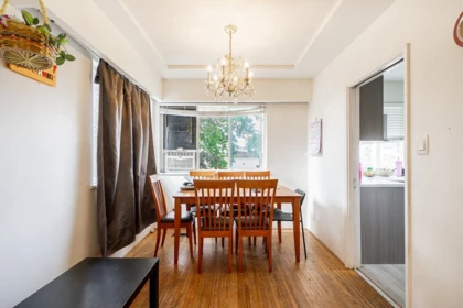 Kitchen Photo of 11191 90 Avenue, Surrey, BC