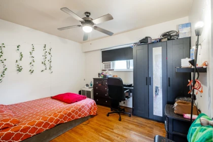 Primary Bedroom Photo of 11191 90 Avenue, Surrey, BC