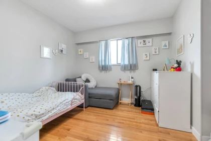 Basement Recreation Room Photo of 21652 121 Avenue, Maple Ridge, BC