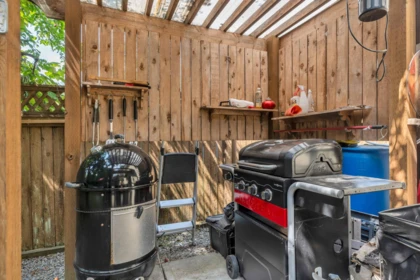 Outdoor Deck Photo of 21652 121 Avenue, Maple Ridge, BC