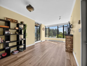 Primary Bedroom Photo of 1101 11 E Royal Avenue, New Westminster, BC