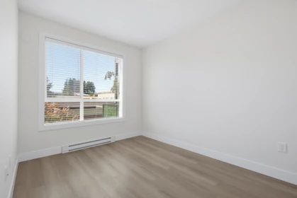 Basement Recreation Room Photo of 208 32838 Ventura Avenue, Abbotsford, BC