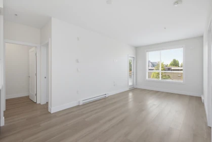 Bedroom 3 Photo of 208 32838 Ventura Avenue, Abbotsford, BC