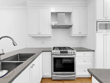 Breakfast Nook Photo of 5 16361 23a Avenue, Surrey, BC