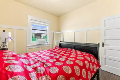 Bedroom 3 Photo of 342 E Eighth Avenue, New Westminster, BC