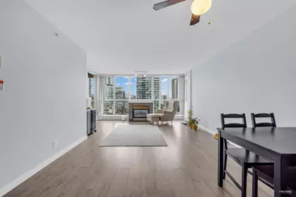 Primary Bedroom Photo of 1607 2138 Madison Avenue, Burnaby, BC
