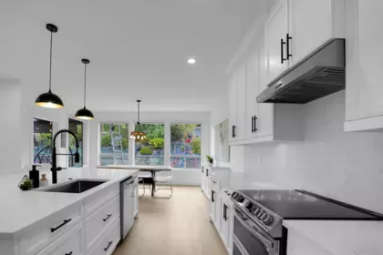 Breakfast Nook Photo of 2331 Chardonnay Lane, Abbotsford, BC