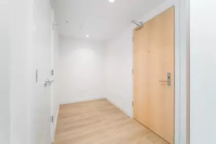 214 9888 University Crescent, Burnaby, BC, Burnaby — Townhouse for sale