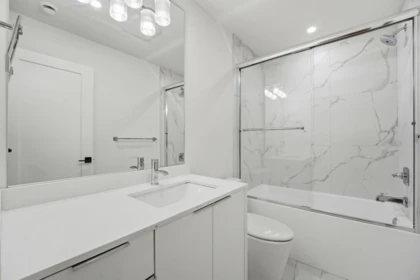 Kitchen Island Photo of 4 6070 Elgin Avenue, Burnaby, BC