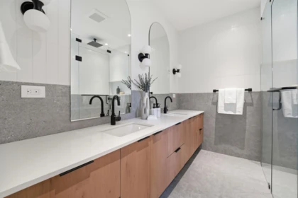 4 6070 Elgin Avenue, Burnaby, BC, Burnaby — Half Duplex for sale