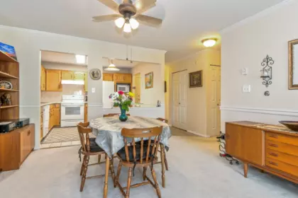 Kitchen Island Photo of 205 20600 53a Avenue, Langley, BC