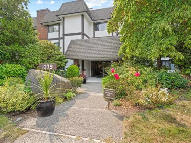 201 1379 Merklin Street, White Rock, BC, White rock — Apartment/Condo for sale