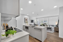 202 8030 Oak Street, Vancouver, BC