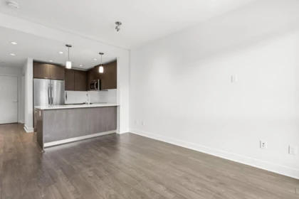 Primary Bedroom Photo of 511 733 W 3rd Street, North Vancouver, BC