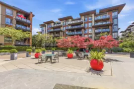 511 733 W 3rd Street, North Vancouver, BC