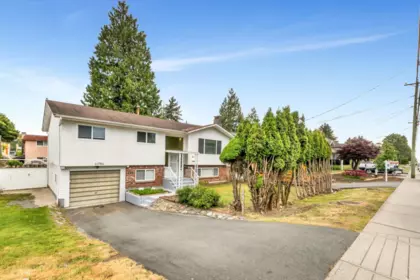 Pantry Photo of 11786 86 Avenue, Delta, BC