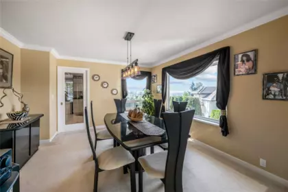 Kitchen Island Photo of 1541 Lodgepole Place, Coquitlam, BC