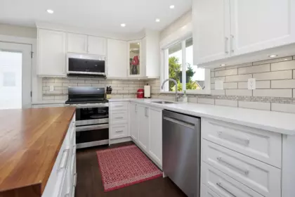 Kitchen Photo of 3786 Robson Drive, Abbotsford, BC