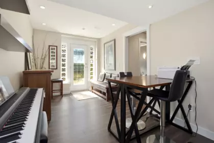 Living Room Photo of 3786 Robson Drive, Abbotsford, BC