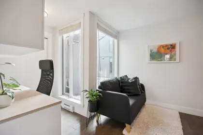 Powder Room Photo of 13 531 E 16th Avenue, Vancouver, BC