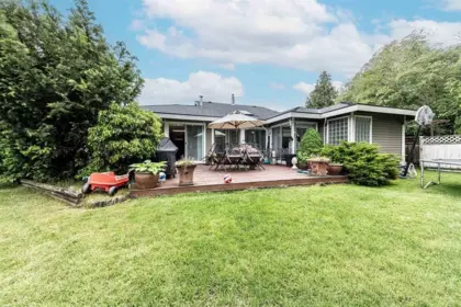 14636 18 Avenue, Surrey, BC, Surrey — Single Family Residence for sale