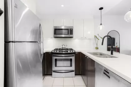 Kitchen Island Photo of 603 160 W 3rd Street, North Vancouver, BC