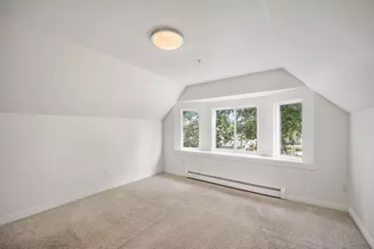 Loft / Bonus Room Photo of 15554 Russell Avenue, White Rock, BC