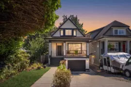 15554 Russell Avenue, White Rock, BC