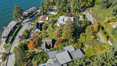 Office / Den Photo of 3721 Sunset Lane, West Vancouver, BC