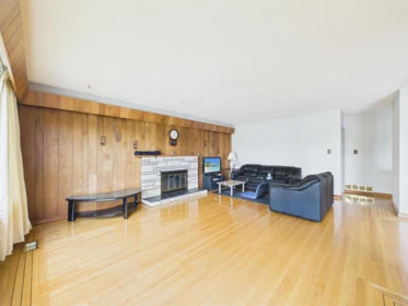 6096 Service Street, Burnaby, BC, Burnaby — Single Family Residence for sale
