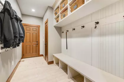 Basement Recreation Room Photo of 34247 Farmer Road, Abbotsford, BC