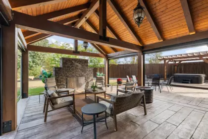 Family Room Photo of 34247 Farmer Road, Abbotsford, BC