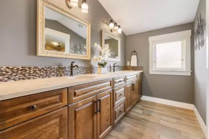 Hot Tub / Spa Photo of 34247 Farmer Road, Abbotsford, BC