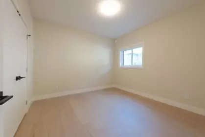 Basement Recreation Room Photo of 5972/74 Barnacle Street, Sechelt, BC