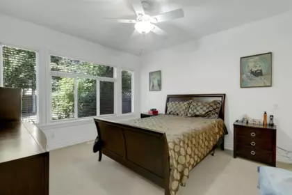 Entry Foyer Photo of 25 5688 152 Street, Surrey, BC