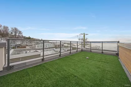 Aerial View of 301 1150 Oxford Street, White Rock, BC