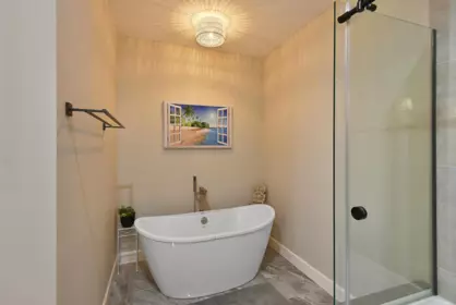 Mudroom Photo of 5611 E Oyster Bay Road, Garden Bay, BC