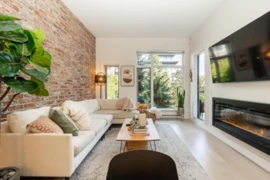 208 262 Salter Street, New Westminster, BC
