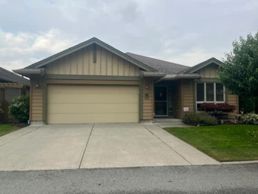 Exterior Rear Photo of 3 46000 Thomas Road, Chilliwack, BC
