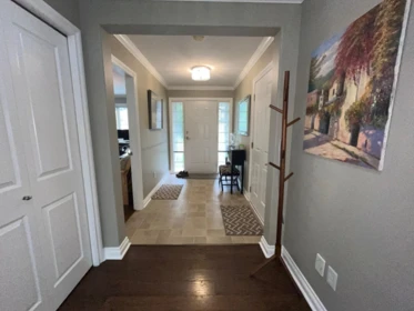 Living Room Photo of 3 46000 Thomas Road, Chilliwack, BC