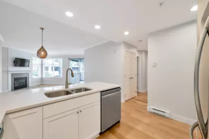 Guest Bathroom Photo of 305 15368 16a Avenue, Surrey, BC