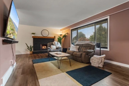 9890 Gracemar Drive, Chilliwack, BC, Chilliwack — Single Family Residence for sale