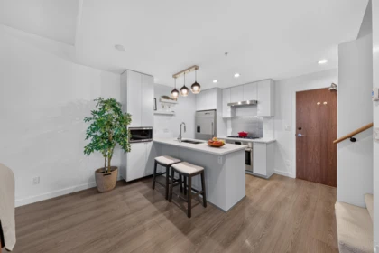 Kitchen Photo of 3 8633 Capstan Way, Richmond, BC