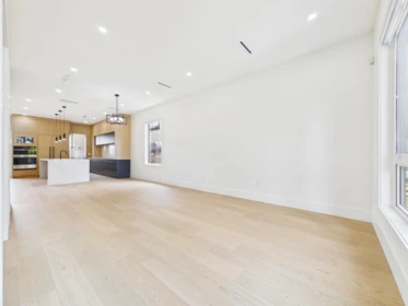 1 6512 Grant Street, Burnaby, BC, Burnaby — Half Duplex for sale